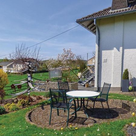 Cozy Apartment In Koerperich-Obersgegen With Wifi Korperich Exterior foto